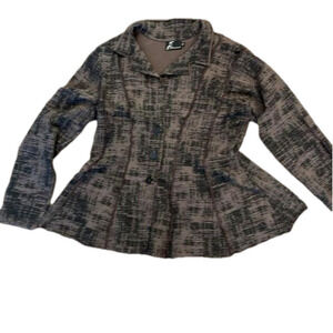 Fenini M lightweight fit and flare stretchy  fleece material with exposed seams